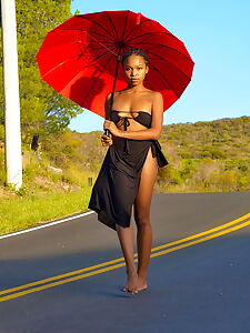 Oli H Red pics
